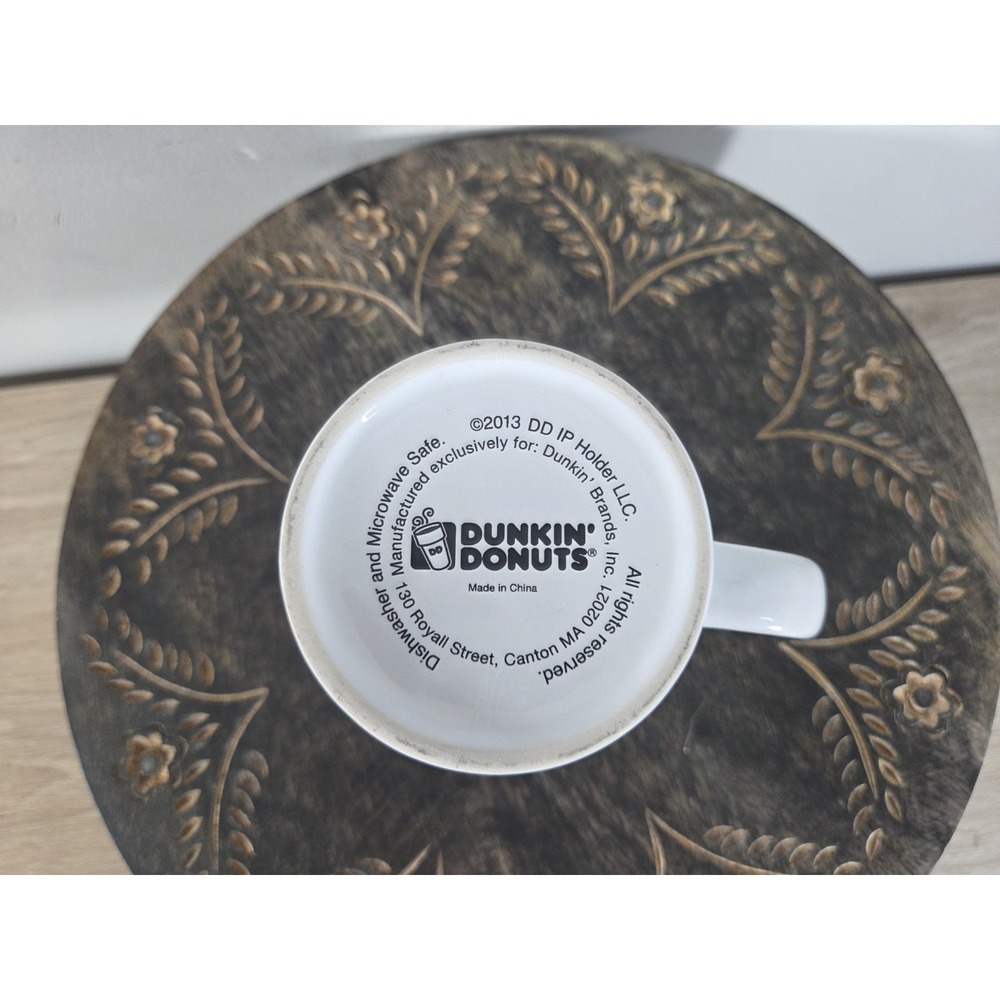Dunkin' Donuts Destination Series Massachusetts Runs on Dunkin Coffee Cup Mug - Picture 4 of 6